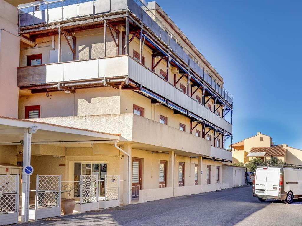 Rev'hotel Leucate